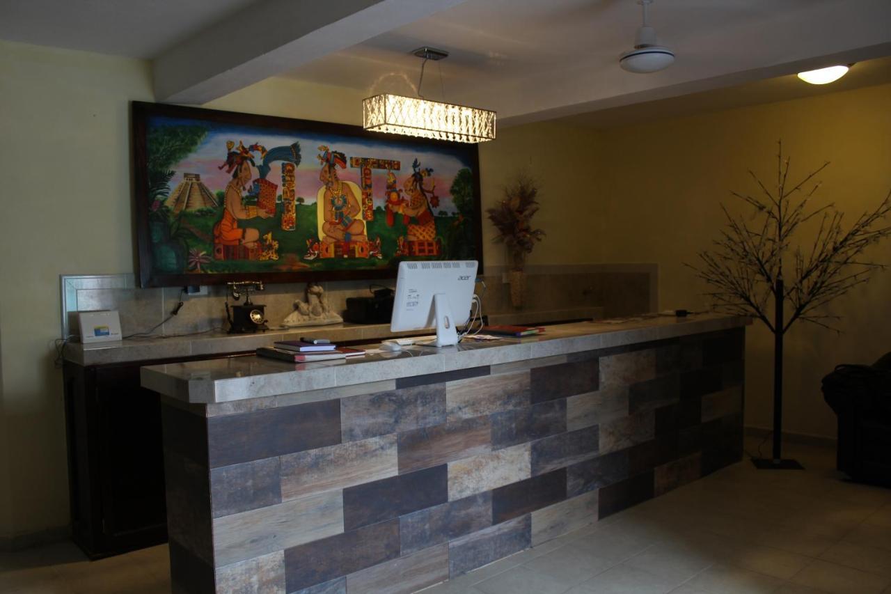 Hotel Casona Margot Βαγιαδολίδ Εξωτερικό φωτογραφία